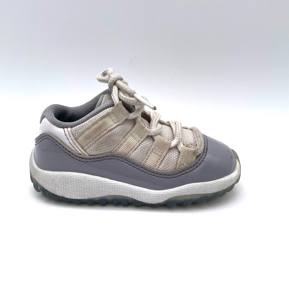 Jordan Retro 11 Low Cool Grey Toddler 6C Grey Sneakers 505836-140 Good